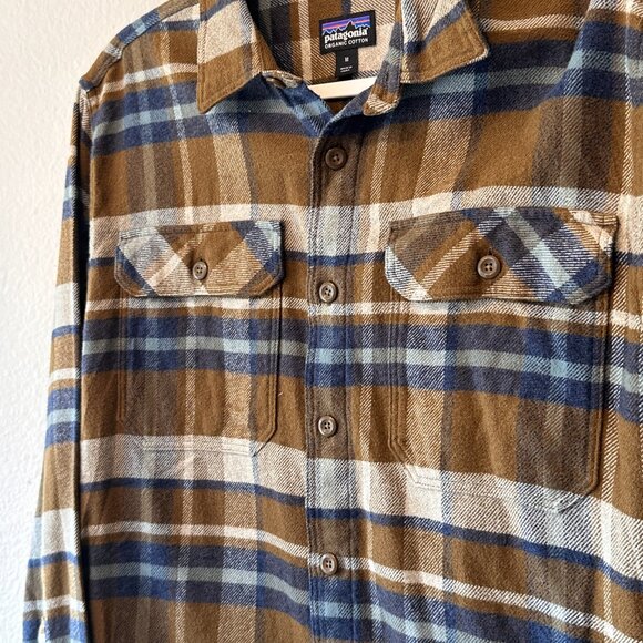 Patagonia Men's Long-Sleeved Fjord Mid-weight Flannel Shirt - Picture 2 of 5